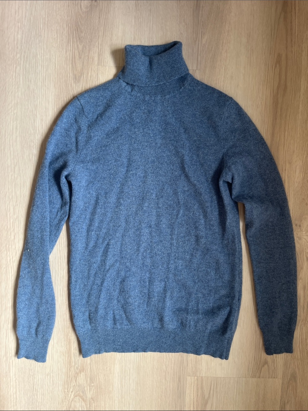 Hudson Bay Company Collection Women’s Turtleneck 100%Cashmere Sweater